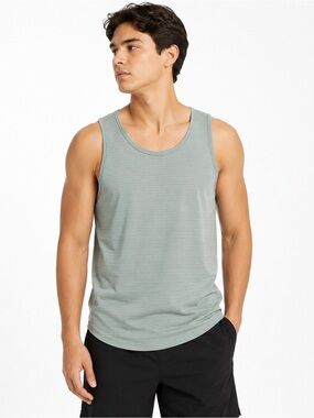 Lululemon Men’s Light Blue Racerback Athletic Tank Top Size M
